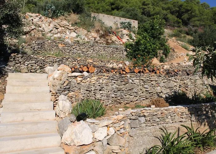 Seaside Secluded Cove Torac, Hvar - 4875 Апартаменты Gdinj